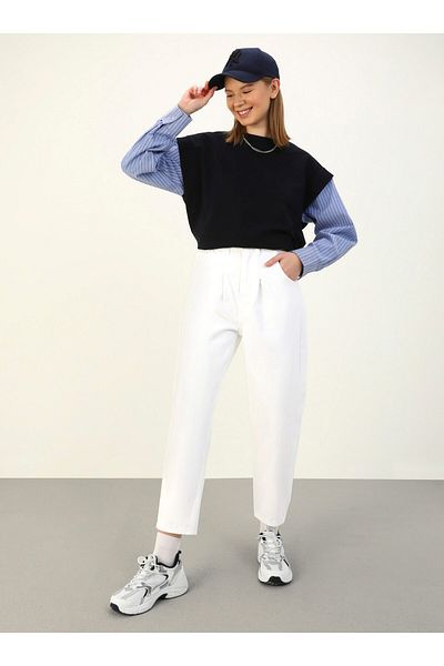 Benin Boyfriend Pleat Detailed Jeans - White - Benin