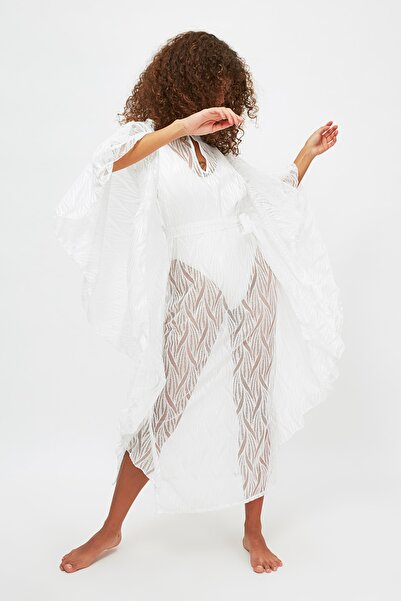 Trendyol Collection Kleid - Weiß - Shift