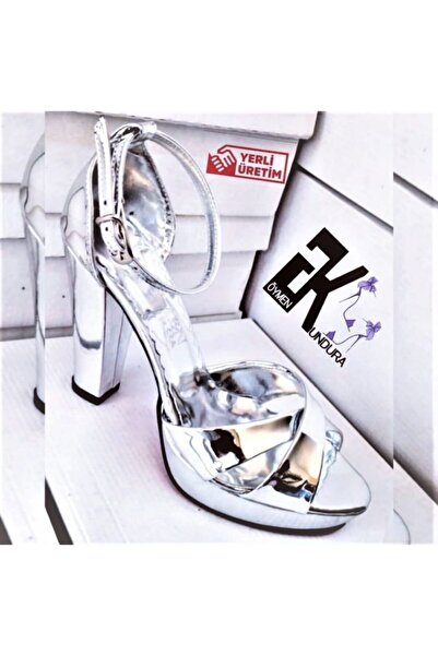 Göymen Kundura Γυναικείο βραδινό φόρεμα Πλατφόρμα με χιαστί δέσιμο στον αστρά...