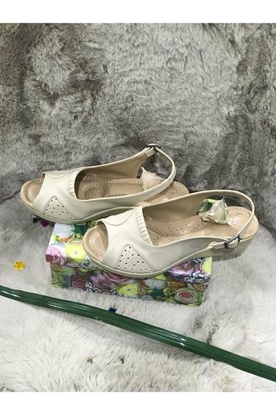 Metin Ayakkabı Women's Bone Color Open Front and Back Orthopedic Sole Shoes