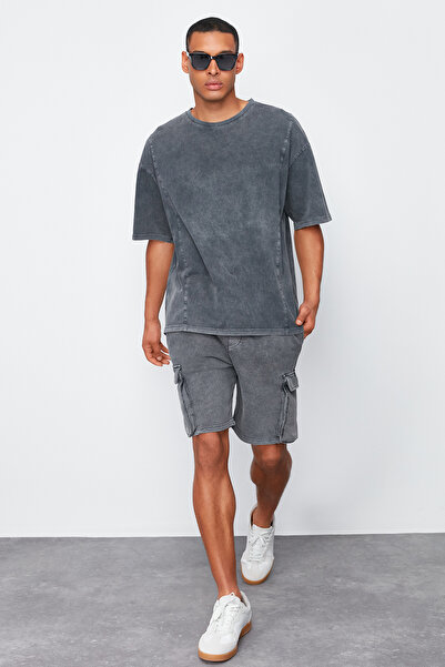Trendyol Collection Antracitové starožitné kraťasy a bermudy s kapsami na náklad – pravidelný střih TMNSS24SR00014