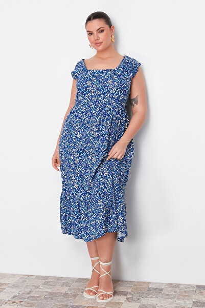 Trendyol Curve Φόρεμα με λουλουδένιο στάμπα με μίντι βολάν σε μπλε ναυτικό TBBSS24AH00169