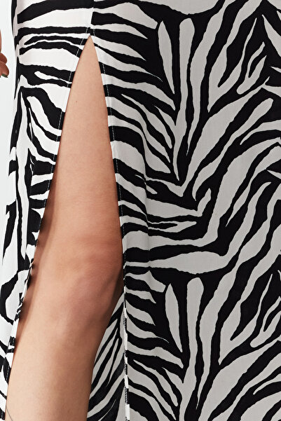 Edit by Trendyol Tarka hasított, részletes szövött szoknya TEDSS24ET00002