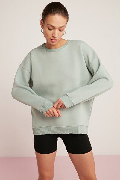 ETHIQUET Γυναικείο φούτερ Brenda Oversize Mint Green - με φλις, στρογγυλή λαιμόκοψη και λεπτομέρεια καμιζόλας