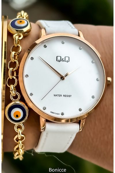 Q&Q Brand Retro White Color, Rose Case, Waterproof, Plain Leather Cord Women's Wristwatch + Bracelet