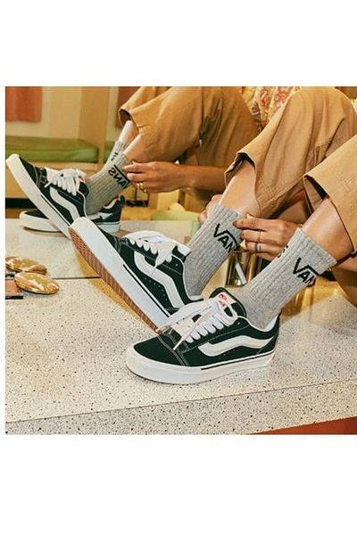 Vans Pantofi casual Knu Skool Sneaker Negru