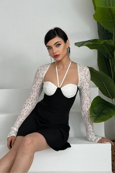 lovebox Kadın Atlas Kumaş Bağlama Tasarım Degaje Yaka Kolları Dantel Detay Siyah Mini Abiye Elbise 238