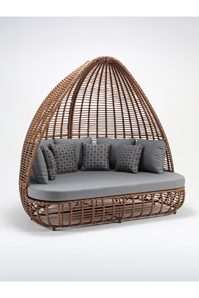 Luce Garden Aster Daybed