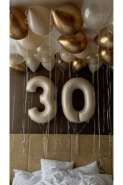 MERİ PARTİ 30 DE ANI CONCEPT DE ZI DE NAȘTERE BALON DE ZI DE NAȘTERE CREAM CULOARE ALB AUR TRANSPARENT BALON DE CULOARE