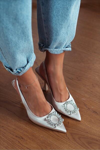 NİŞANTAŞI SHOES Dámské boty na podpatku Amara Beige Satin Stone Detailed