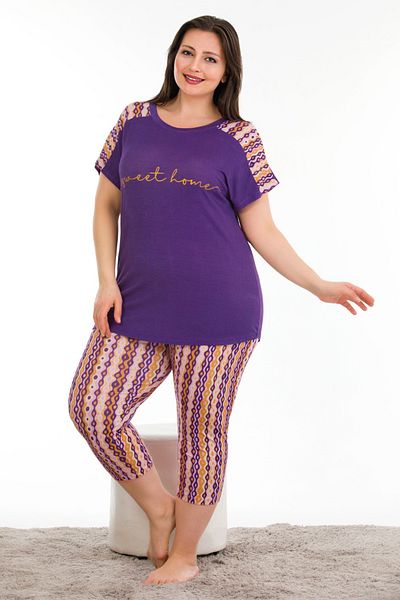 quilling Lady 10671 - Purple Patterned, Short Sleeve Capri Large Size Pajama Set