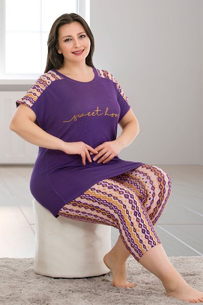 quilling Lady 10671 - Purple Patterned, Short Sleeve Capri Large Size Pajama Set