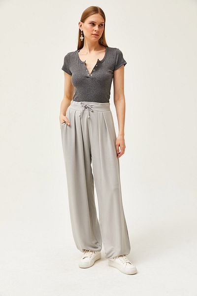 Olalook Graue, weich strukturierte, fließende Shalwar-Hose mit Schnürung für Damen PNT-19000273