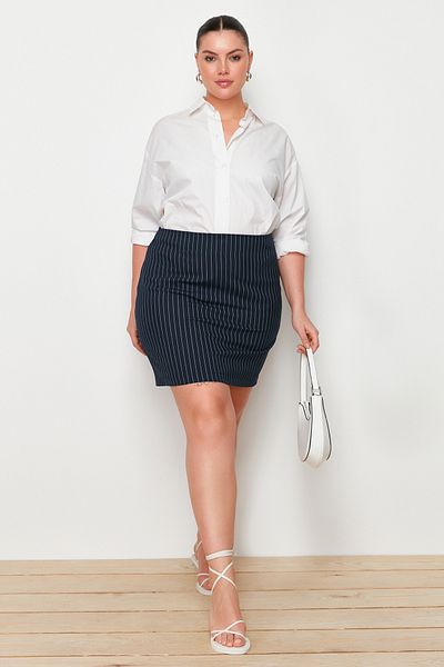 Trendyol Curve Navy Blue Striped Mini Woven Skirt TBBAW24AZ00047