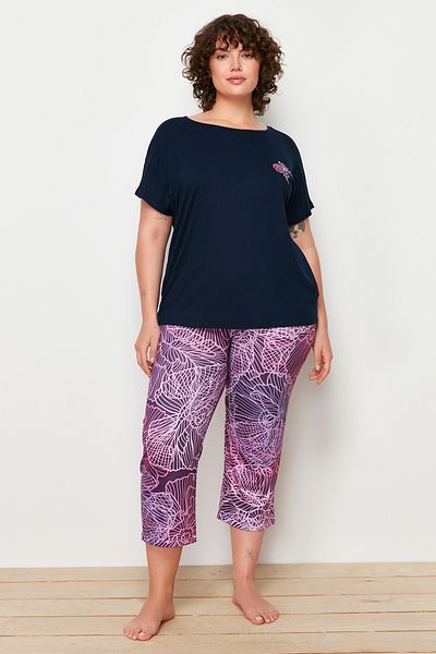 Trendyol Curve Pink Printed Knitted Pajamas Set TBBSS24AI00054