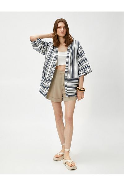 Koton Detail kapsy na kimono s polovičním rukávem