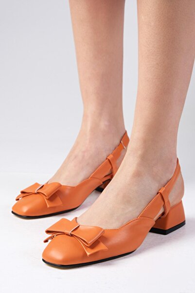 Mio Gusto Billie Orange Color Open Back Bow Accessory Women's Low Heeled Shoes
