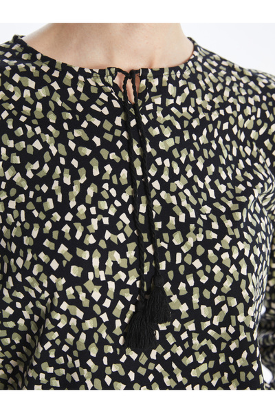 LC Waikiki Bağlamalı Yaka Desenli Uzun Kollu Kadın Bluz