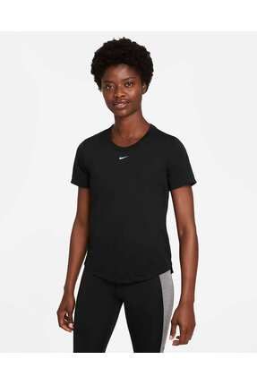 Nike Dri Fit One Standard Fit Short Sleeve Kad n T shirt DD0638 010 Fiyat Yorumlar Trendyol