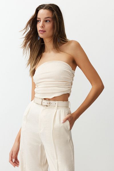 Trendyol Collection Premium Stone Trägerlose, dehnbare Strickbluse TWOSS24BZ00216