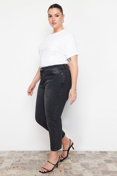 Trendyol Curve Black High Bel Mom Jeans TBBAW24CJ00050