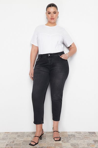 Trendyol Curve Black High Bel Mom Jeans TBBAW24CJ00050