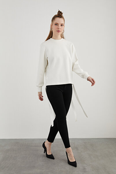 kı.we Bisiklet Yakalı Rahat Kesim Ekru Sweatshırt