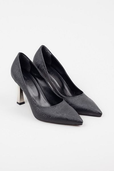 Adım Adım Women's Laser Detailed Square Heeled Black Stiletto