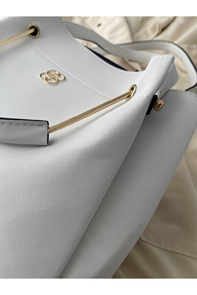 Zeynep Ceyda Koçak Bagg fehér női válltáska Lacoste bőr