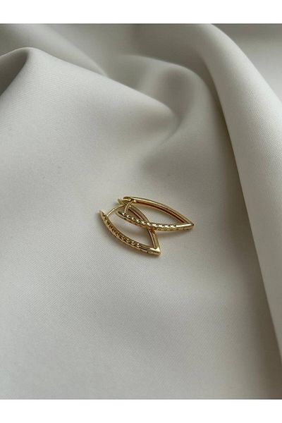 minnejewelry أقراط مثلثة ذهبية اللون