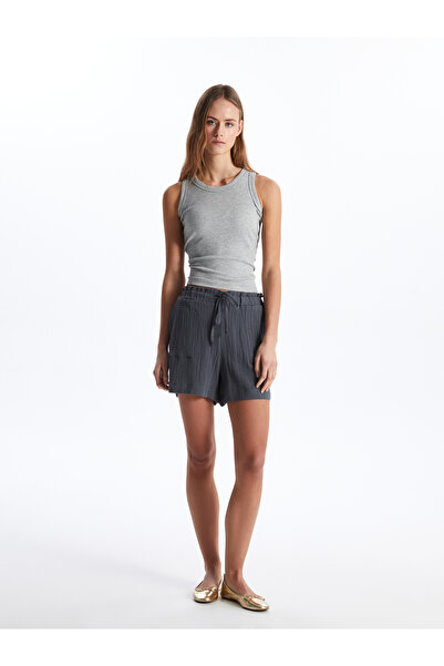 LC Waikiki Beli Lastikli Rahat Kalıp Kadın Şort