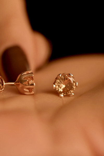 Erdobia Kasım Sitrin Doğum Taşı Rose Tektaş Çivili Gümüş Küpe