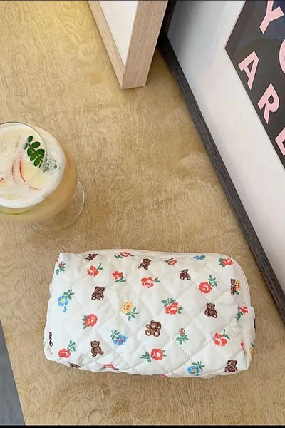 BAHELS Μοντέρνα σχεδίαση Pinterest Viral Pattern Floral τσάντα μακιγιάζ με αρκουδάκι - 826334