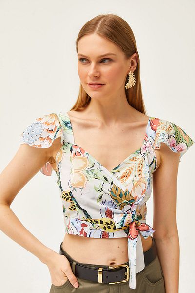 Olalook Women's Jungle Multicolored Mos Crepe Blouse with Side Zipper and Sleeve Detail BLZ-19001463