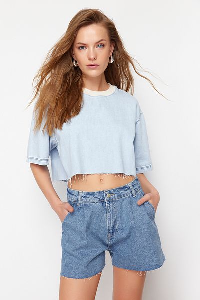 Trendyol Collection Modré plisované mini džínové šortky Twoss24Sr00090 s vysokým pasem