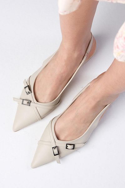 Mio Gusto Leia Beigefarbene Damenschuhe mit offener Rückseite, spitzer Spitze und kurzem Absatz