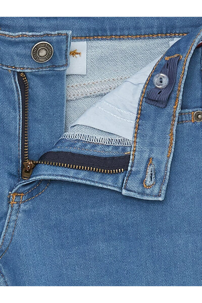 LC Waikiki Basic Fiú Farmer Rövidnadrág (S4)