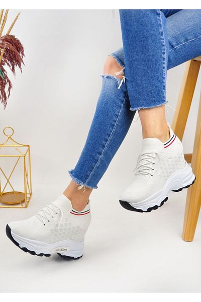 Essen Wedge Heeled Women's Knitwear Sports Shoes