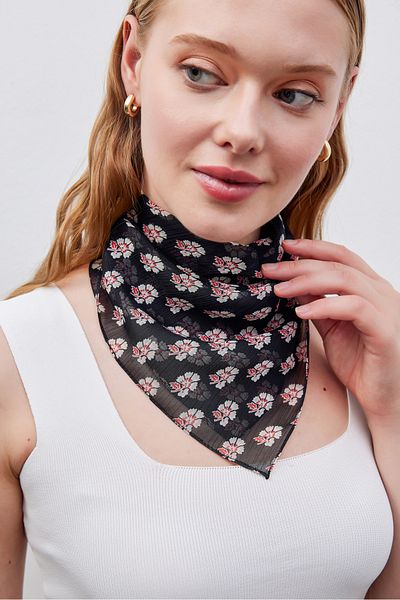 THE MOON Traditional Turkish Carnation Flower Motif Patterned Black Chiffon Scarf