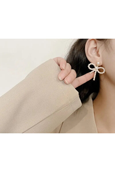 Girift Vintage Pearl Rhinestone Bow Earrings