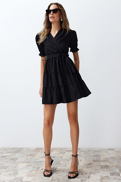 Trendyol Collection Černé, etnicky vzorované mini tkané šaty s otevíráním v pase TWOSS24EL00942
