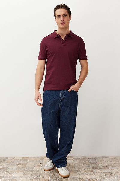 Trendyol Collection T-shirt με υφή Claret Red Polo γιακά - κανονική κοπή TMNSS24PO00043