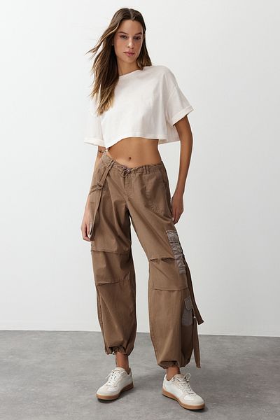Trendyol Collection Stone Cargo Pocket Normal Waist Jogger Jeans TWOAW24JE00216