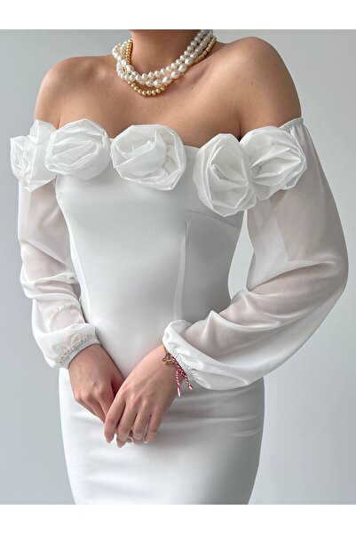 SONREİR فستان متوسط الطول بتفاصيل زهور أمامية وأكمام منخفضة من التول