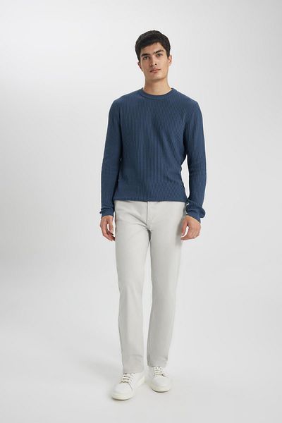 DeFacto Gabardine Chino – Canvas-Hose mit normaler Passform, Reißverschlusstasche, gerades Bein B2088ax24sp