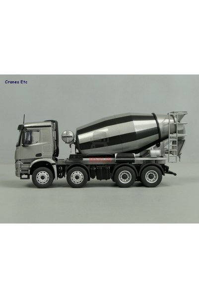 Conrad 1/50 Mercedes Arocs 8x4 Liebherr Beton Mikseri