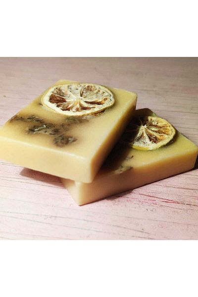 SOO SOAP مجموعة صابون لافندر مزخرفة هدية مع شرائح ليمون