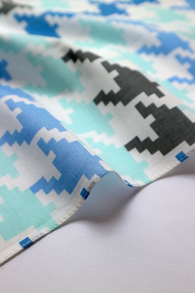 THE MOON Houndstooth Patterned Blue Cotton Scarf Bandana