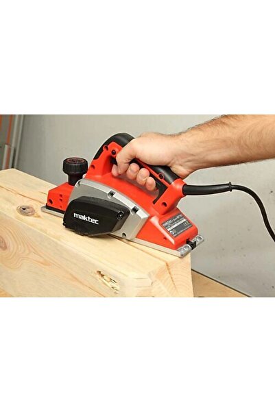 Maktec PLANYA 82MM MT191