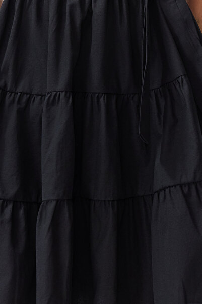 Trendyol Collection Černé, etnicky vzorované mini tkané šaty s otevíráním v pase TWOSS24EL00942